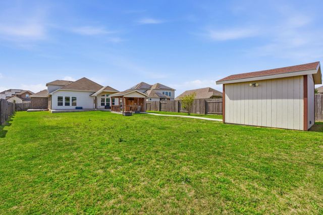309 Baxendale ST, Hutto, TX 78634