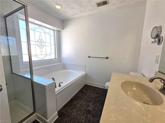 3386 Prices Fork BLVD, Suffolk, VA 23435