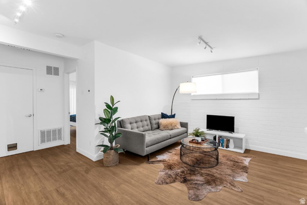 2062 E 3335 S, Salt Lake City, UT 84109 — photo 4