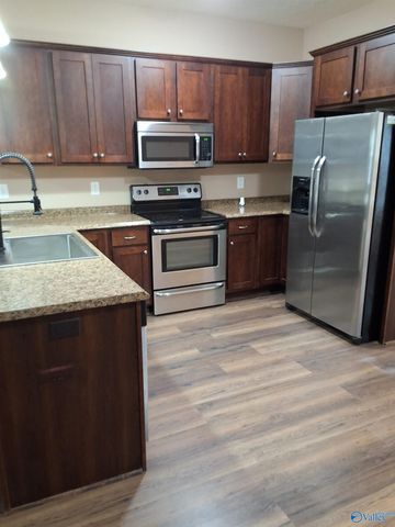 7110 New Bethel Road, Gadsden, AL 35903