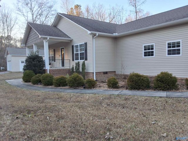 7110 New Bethel Road, Gadsden, AL 35903