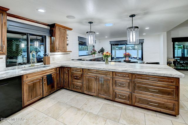 7861 N Tuscany Drive, Tucson, AZ 85742