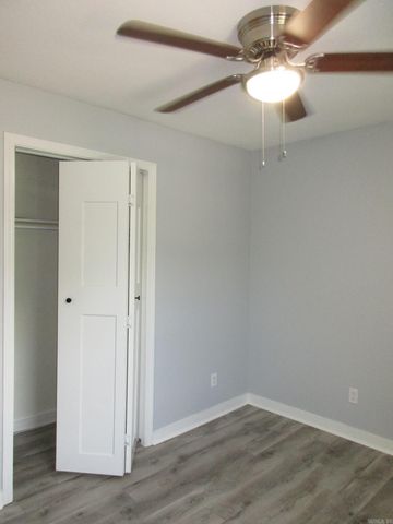 1209 E Twin Lakes Drive, Little Rock, AR 72205