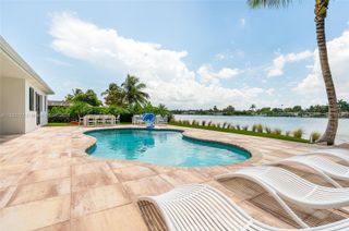 21230 NE 25th Ct, Miami, FL 33180