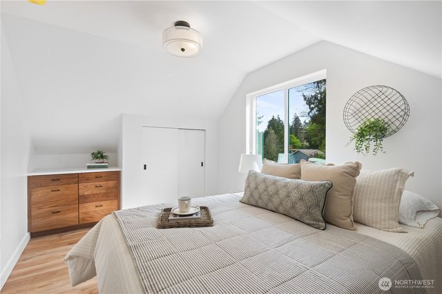 2907 Cedarwood Avenue, Bellingham, WA 98225