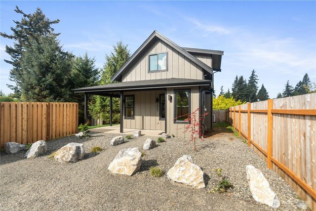 2907 Cedarwood Avenue, Bellingham, WA 98225