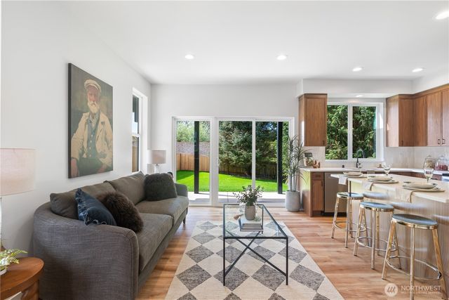 2907 Cedarwood Avenue, Bellingham, WA 98225