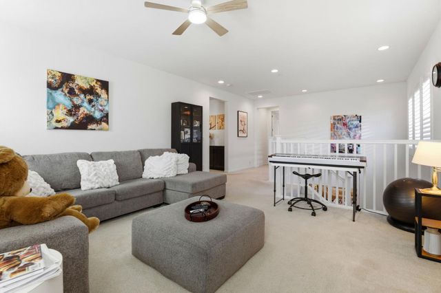 1017 Ruby Way, Gilroy, CA 95020