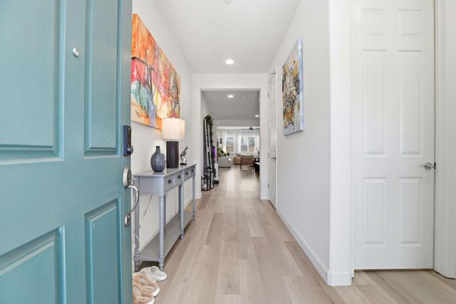 1017 Ruby Way, Gilroy, CA 95020