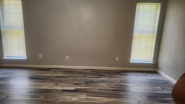 5919 Pleasant Hill Drive, Arlington, TX 76016