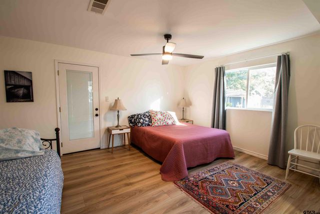 704 Callender Lake Drive, Murchison, TX 75778