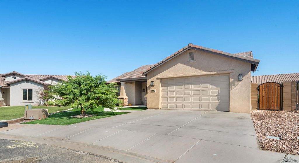 3884 W 37 PL, Yuma, AZ 85365