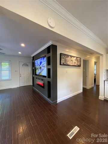 609 Glenn Street, Gastonia, NC 28052