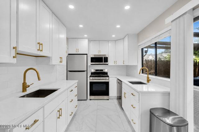 119 Downing Street, Lakewood, NJ 08701