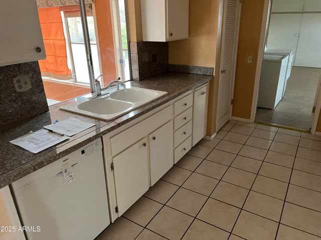 16805 N 110TH Avenue, Sun City, AZ 85351