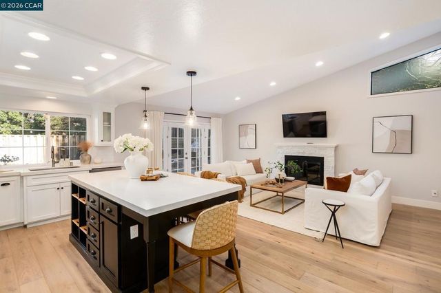 34 34 Pony Ct, San Ramon, CA 94583