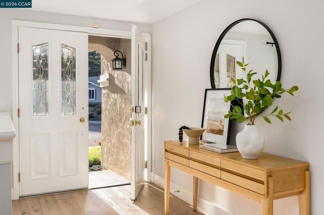 34 34 Pony Ct, San Ramon, CA 94583