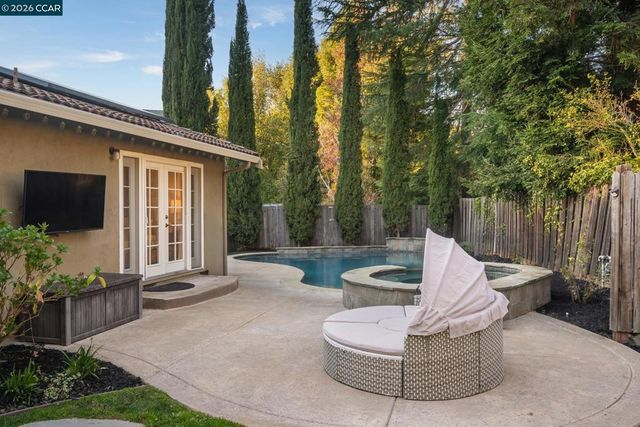 34 34 Pony Ct, San Ramon, CA 94583