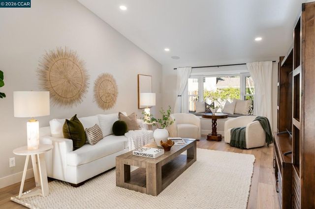 34 34 Pony Ct, San Ramon, CA 94583