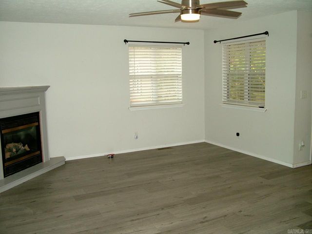 35 Wunderland Way, Lakeview, AR 72642