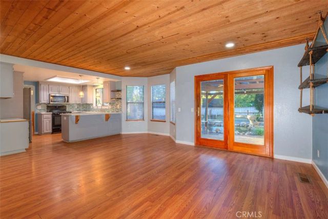 1022 Sir William Court, Chico, CA 95926