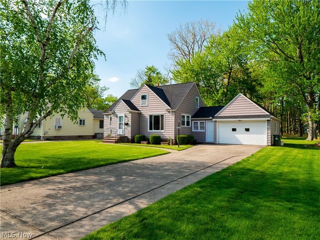 23790 Elm Road, North Olmsted, OH 44070