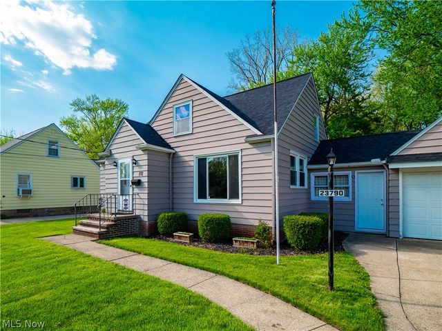 23790 Elm Road, North Olmsted, OH 44070