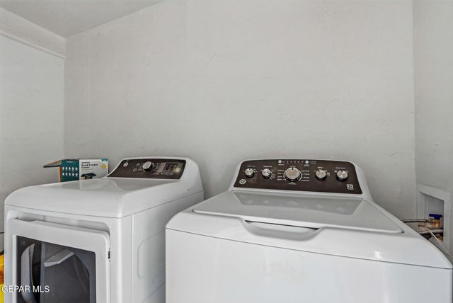 1725 Paul Moran Place, El Paso, TX 79936