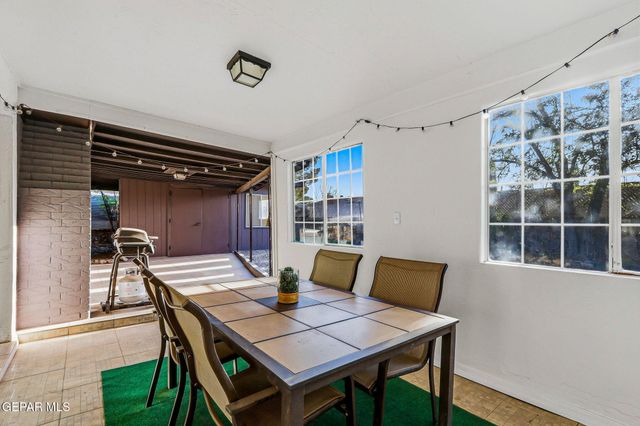 1725 Paul Moran Place, El Paso, TX 79936