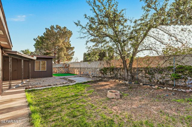 1725 Paul Moran Place, El Paso, TX 79936