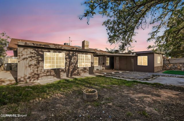 1725 Paul Moran Place, El Paso, TX 79936