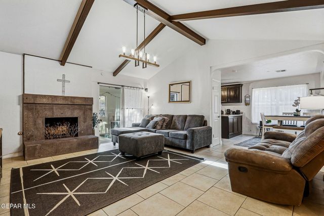 1725 Paul Moran Place, El Paso, TX 79936