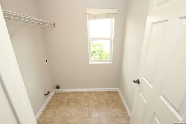2207 PETSERI PARK, San Antonio, TX 78251