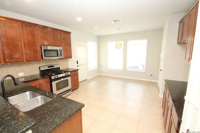2207 PETSERI PARK, San Antonio, TX 78251