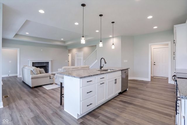 6559 Stonepoint Way, Indianapolis, IN 46237