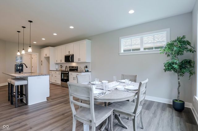 6559 Stonepoint Way, Indianapolis, IN 46237