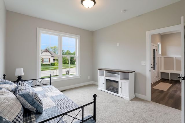6559 Stonepoint Way, Indianapolis, IN 46237