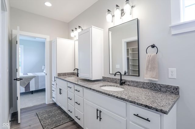 6559 Stonepoint Way, Indianapolis, IN 46237