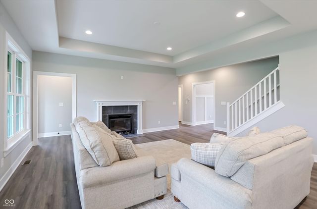 6559 Stonepoint Way, Indianapolis, IN 46237