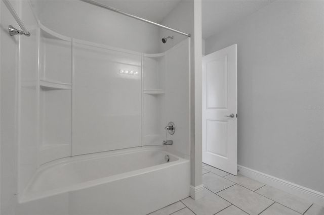1230 STRATTON AVENUE, Groveland, FL 34736
