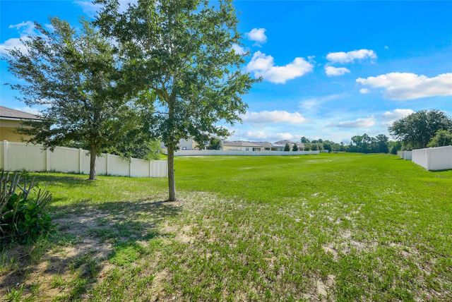 1230 STRATTON AVENUE, Groveland, FL 34736