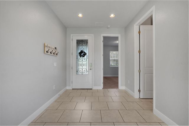 1230 STRATTON AVENUE, Groveland, FL 34736