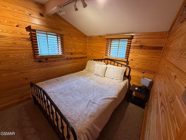 1030 E MADISON DRIVE Drive, Sevierville, TN 37876