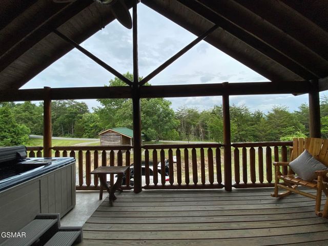 1030 E MADISON DRIVE Drive, Sevierville, TN 37876