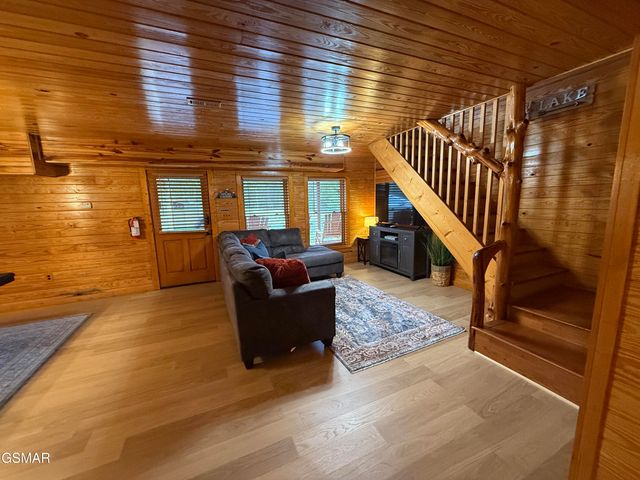 1030 E MADISON DRIVE Drive, Sevierville, TN 37876