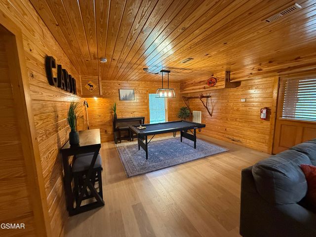 1030 E MADISON DRIVE Drive, Sevierville, TN 37876