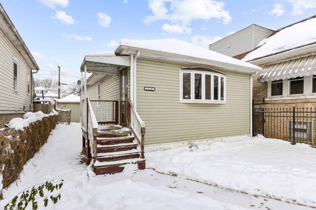2164 N Mobile Avenue, Chicago, IL 60639