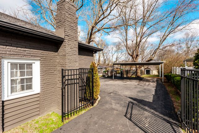 106 Oaklynn Dr, Madison, TN 37115