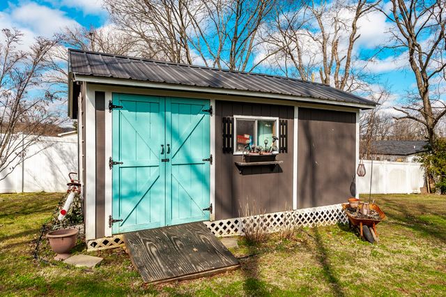 106 Oaklynn Dr, Madison, TN 37115