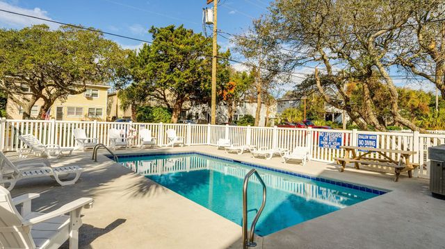 1906 S Ocean Blvd., North Myrtle Beach, SC 29582
